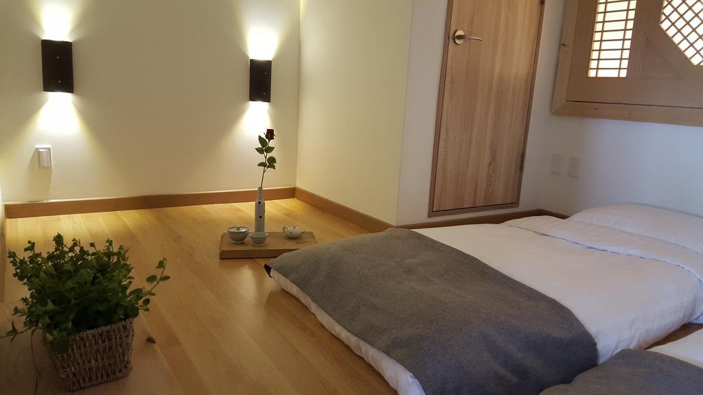 Woo Guest House Seul Cameră foto
